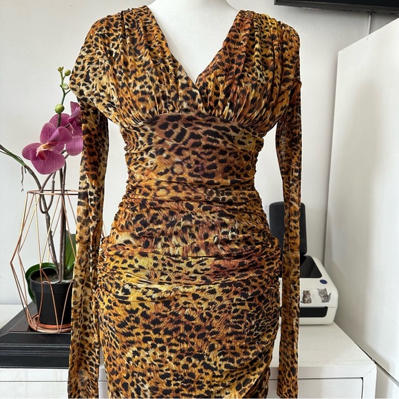 FUZZI Jean Paul Gaultier Dress Long Sleeve Ruched
Cheetah Print - Picture 4 of 11